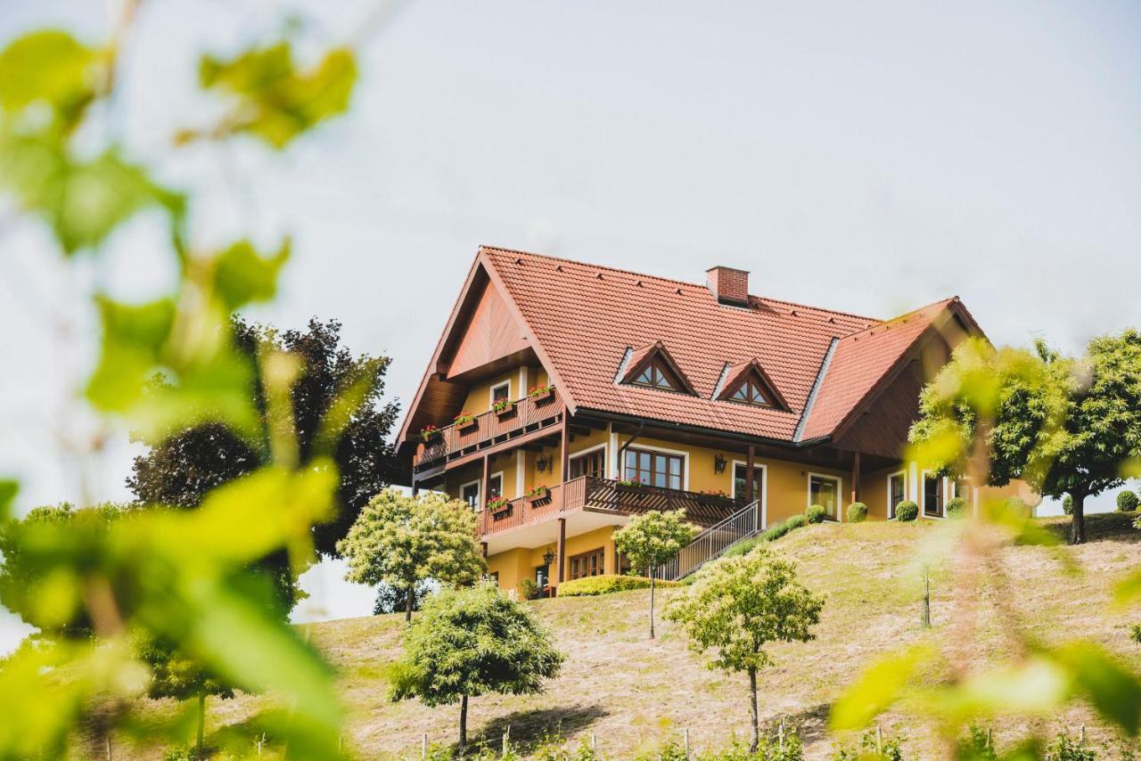 Hohler Appartement Gamlitz Eksteriør billede
